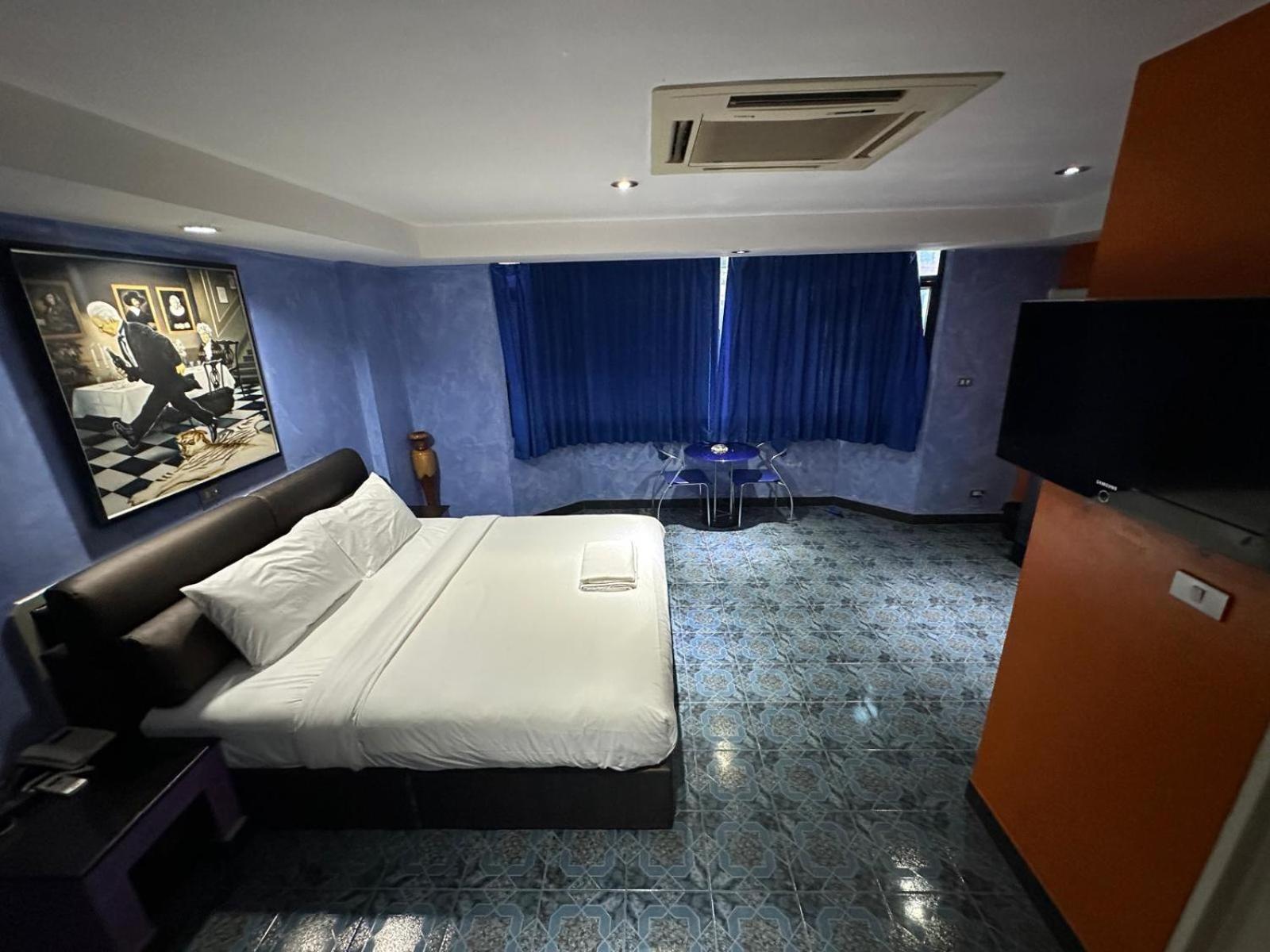 Koenig Hotel Pattaya Near Walking Street Экстерьер фото